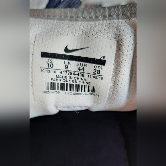 Nike Court Legacy Canvas Shoes - Picture 12 of 14